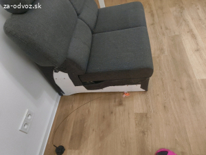 časť gauča , darujem za odvoz .
