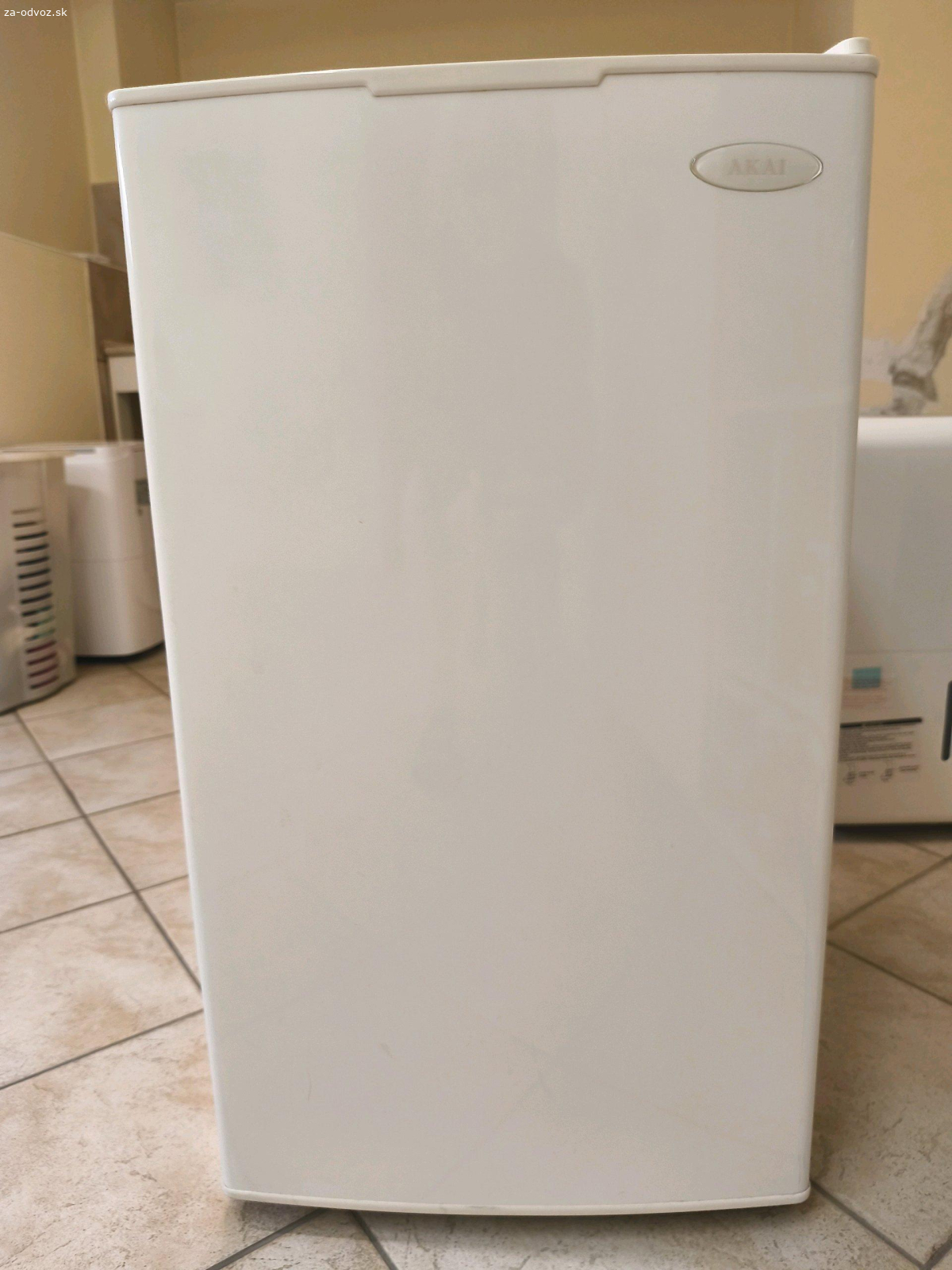 Chladnička AKAI 120L