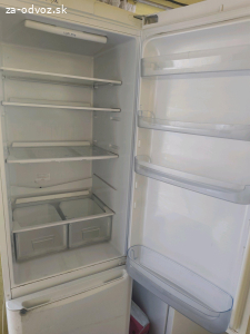 Chladnicka s mraznickou