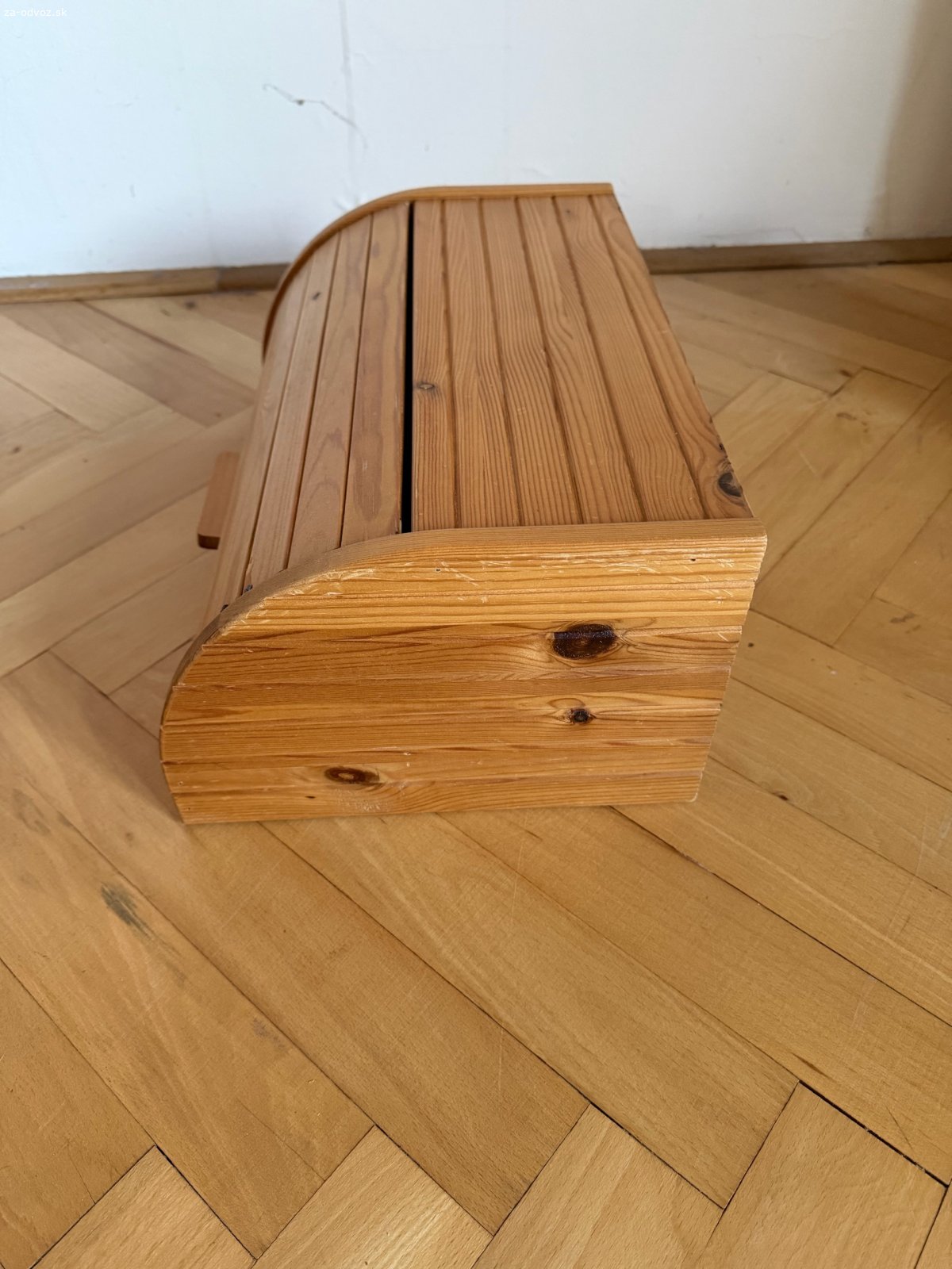 chlebnik. nadoba na uskladnenie chleba z dreva, IKEA