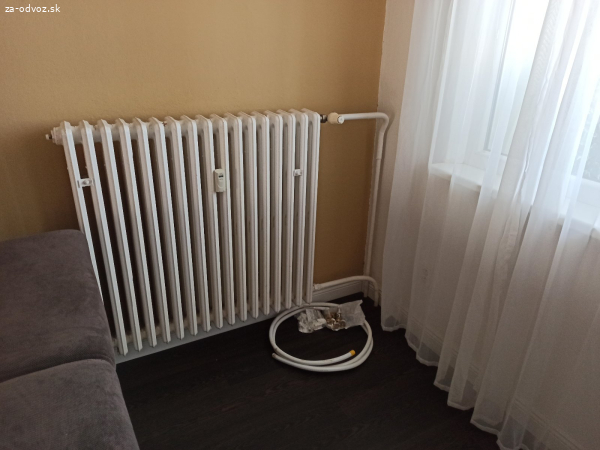 Darujem 2x radiator