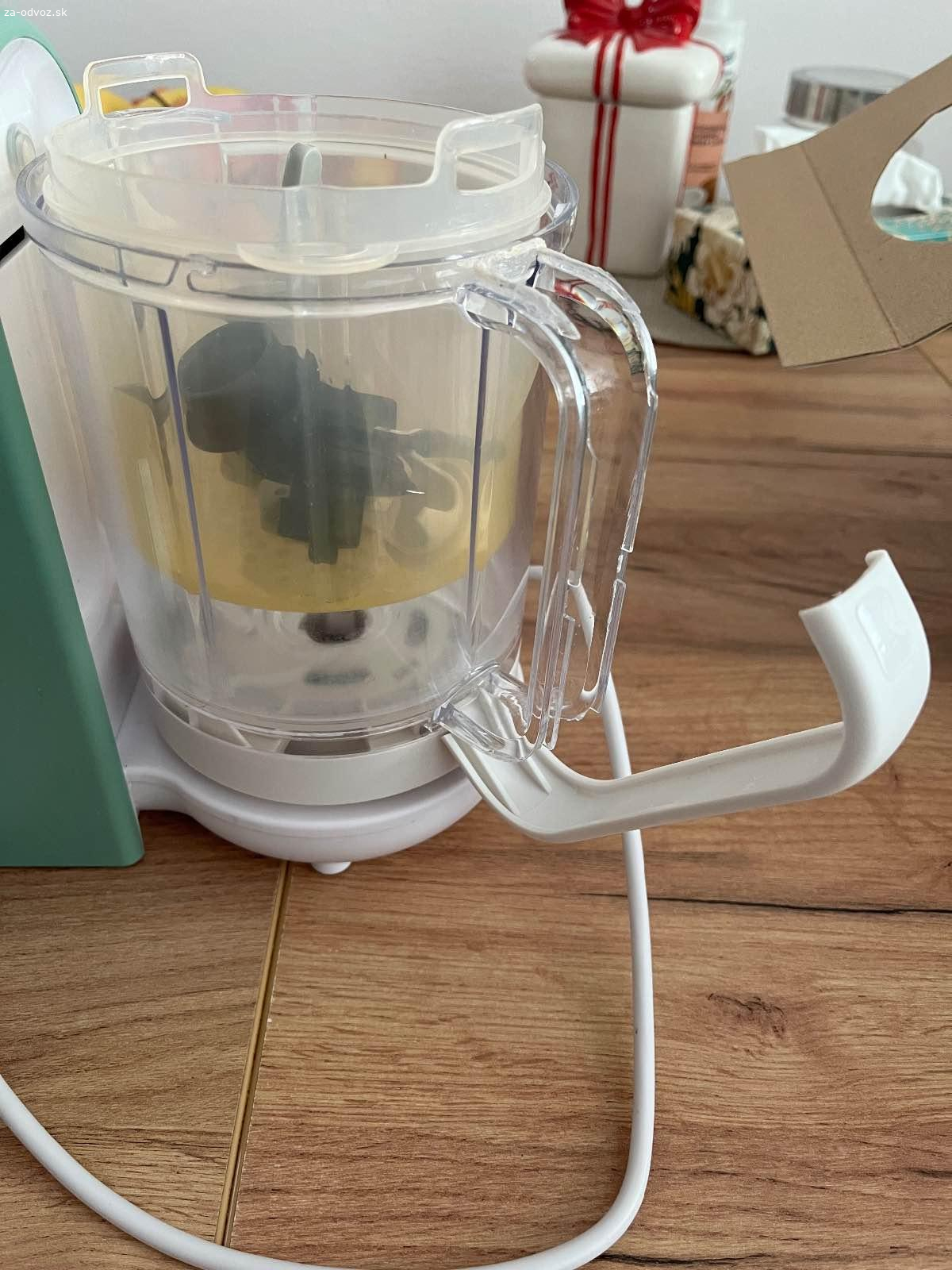 Darujem Beaba mixer a stolička na kupanie