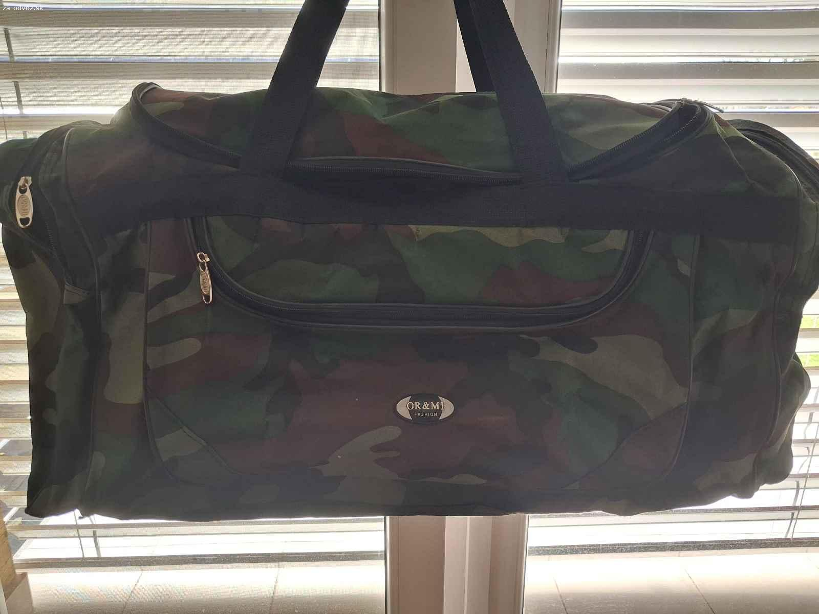 Darujem cestovnú tašku