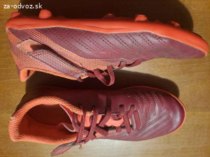 Darujem detské kopačky, veľ 34 z Decathlonu