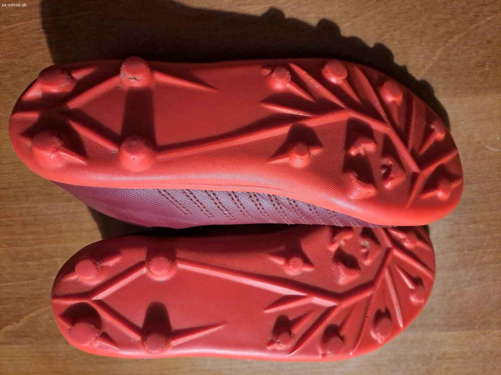 Darujem detské kopačky, veľ 34 z Decathlonu