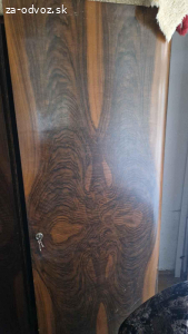 Darujem drevené skrine