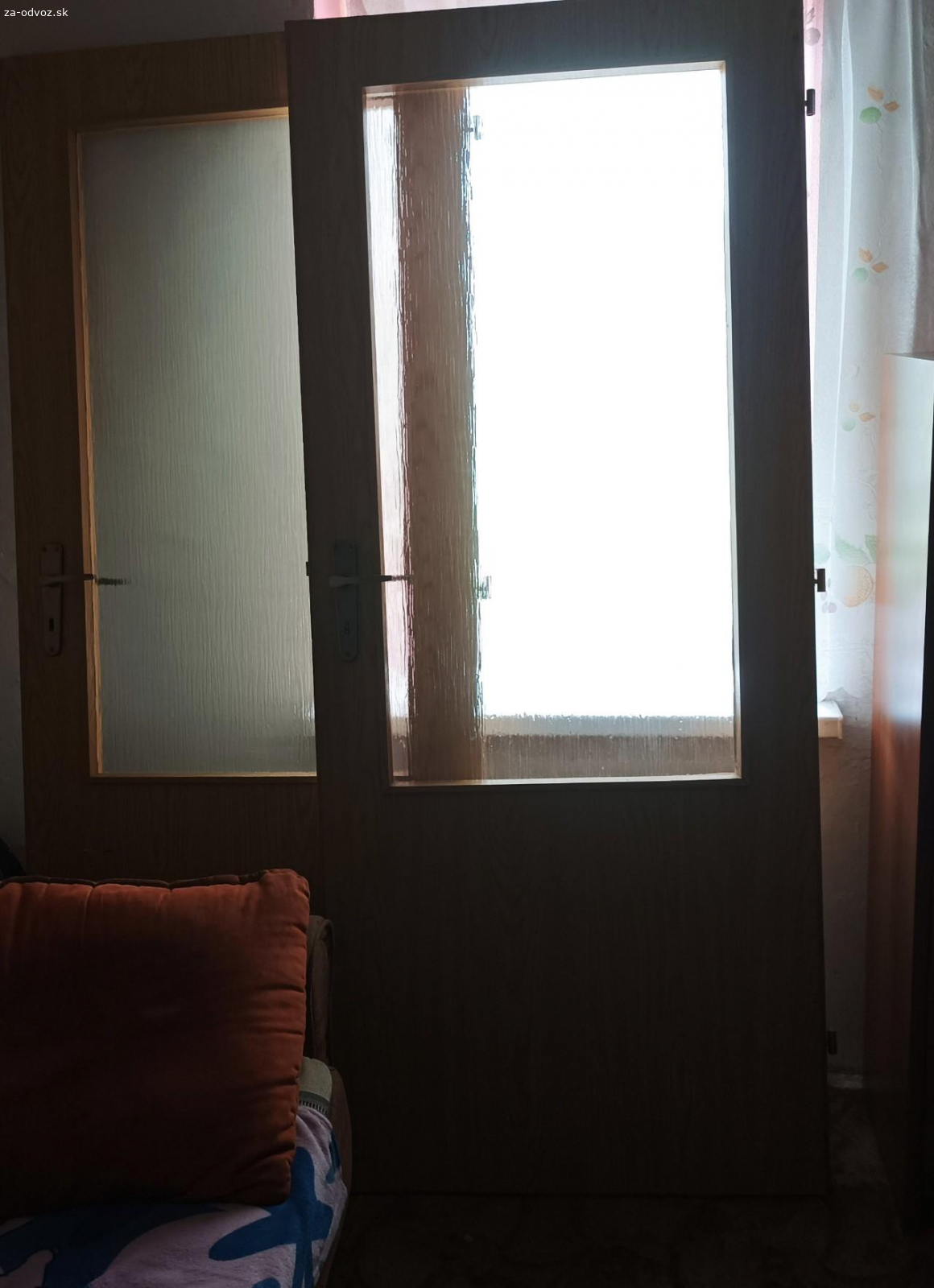 Darujem dvojo dvier.