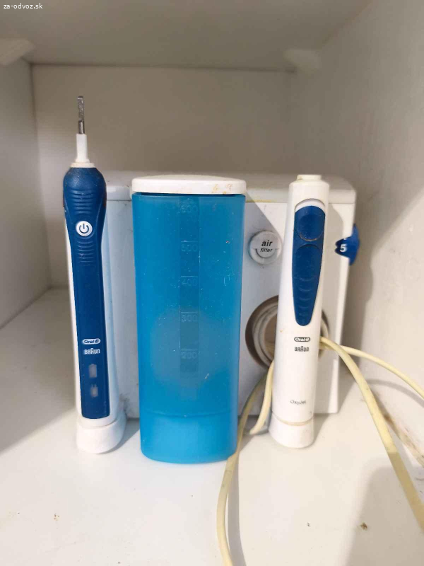 Darujem elektrickú kefku a ústnu sprchu Braun