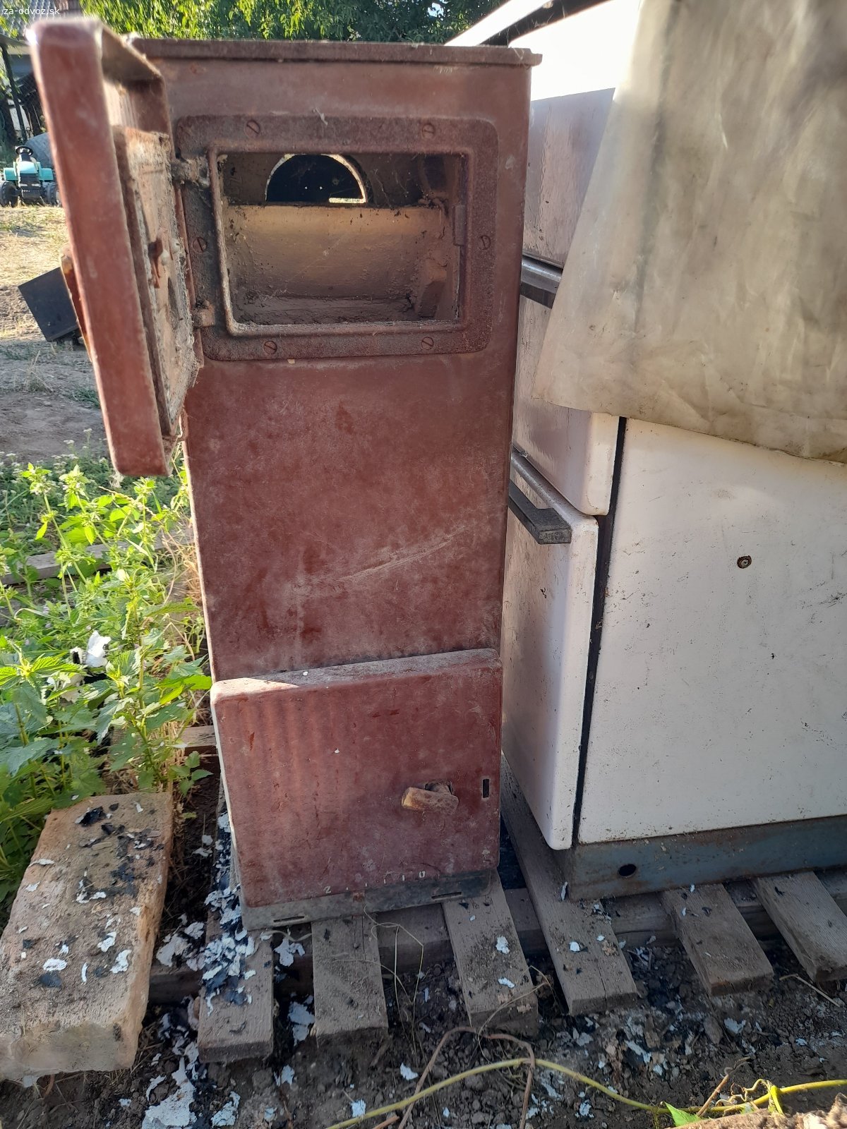 Darujem kahle a pec. Darujem kahle a pec za odvoz