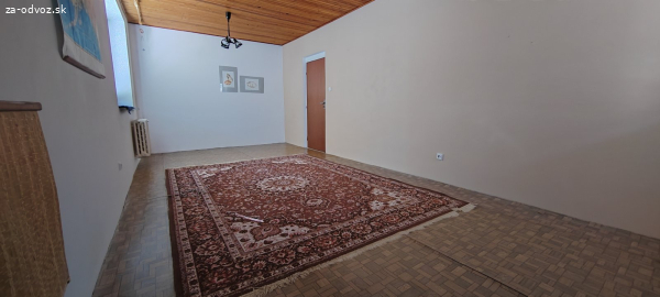 Darujem koberec