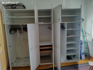 Darujem komplet spálňu bielo /zlatá