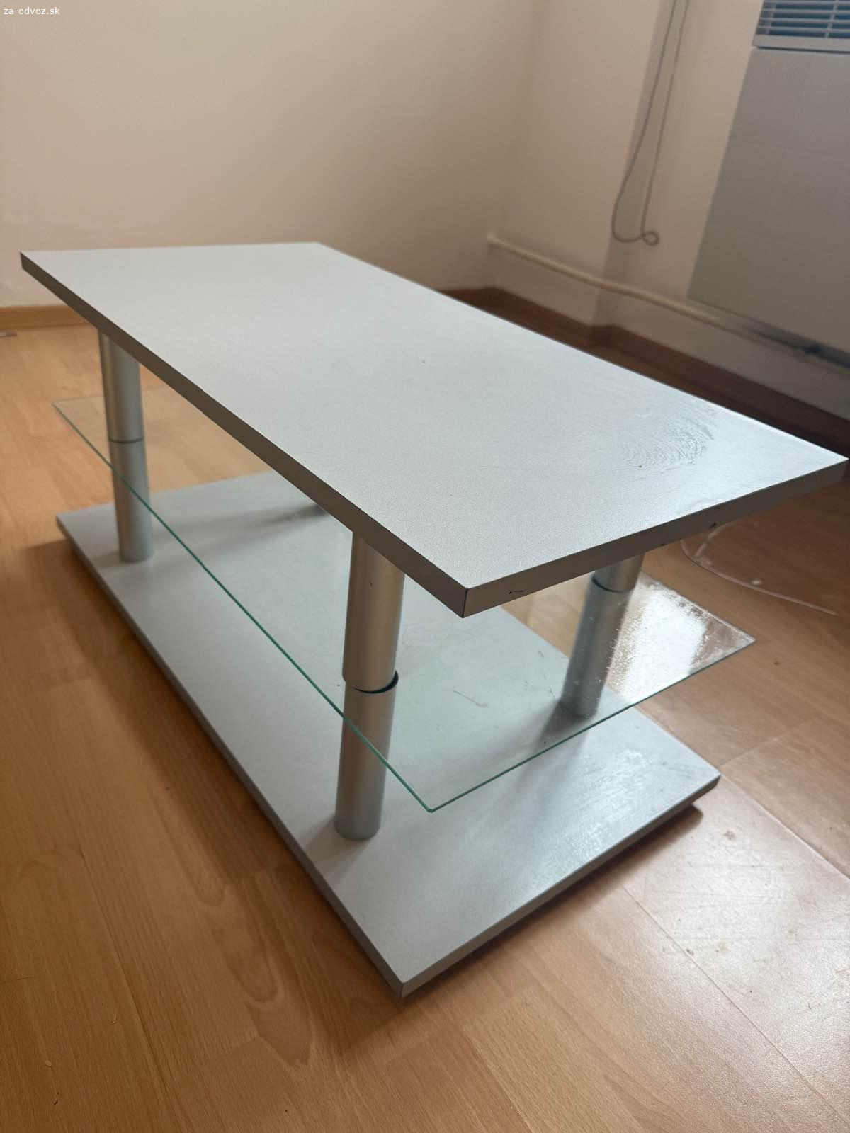 Darujem konferenčný stolík