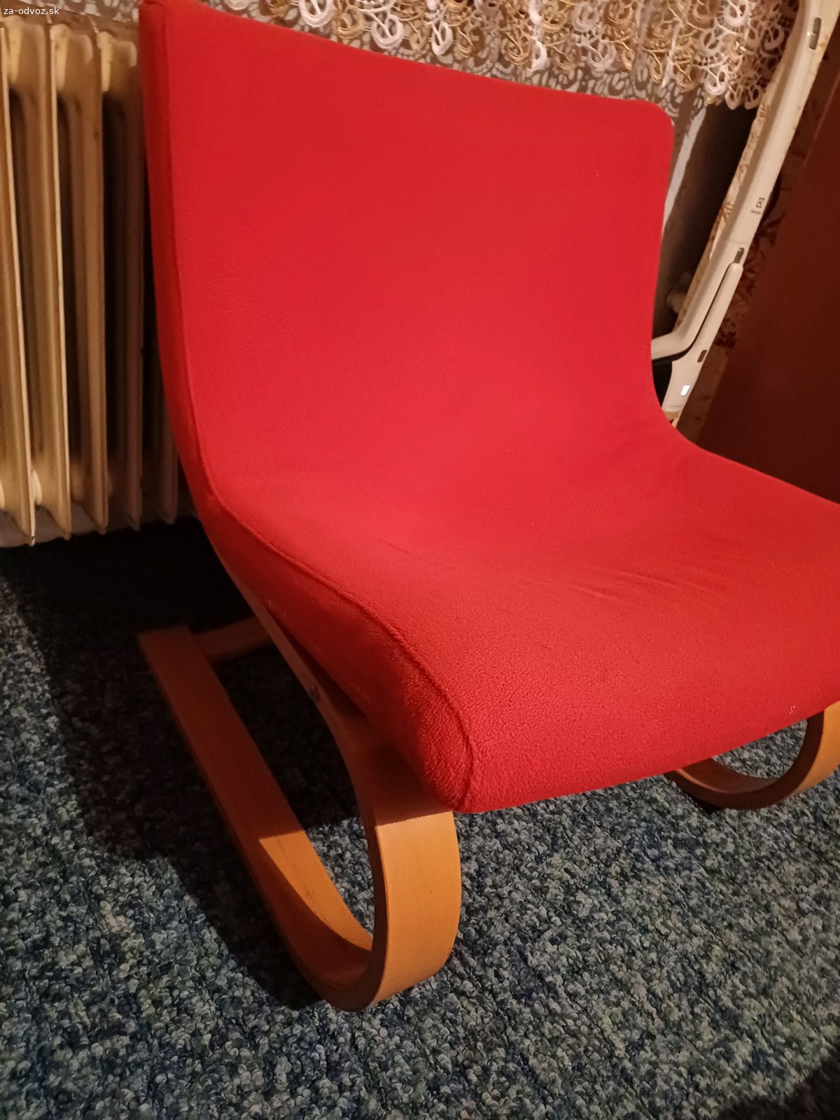 Darujem kreslá za odvoz. Darujem zachovalé kreslá vhodné na chatu len osobný odber