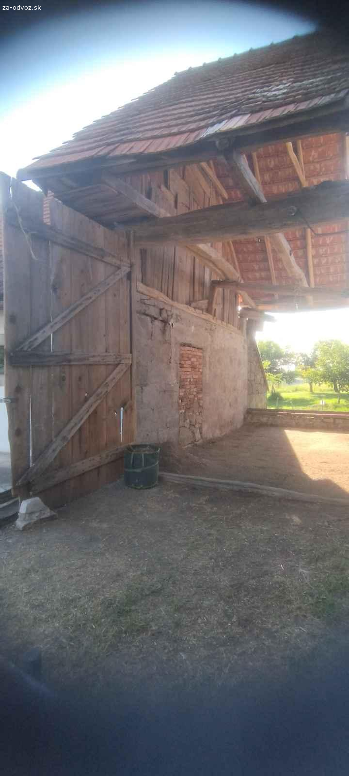 Darujem krov za rozobratie