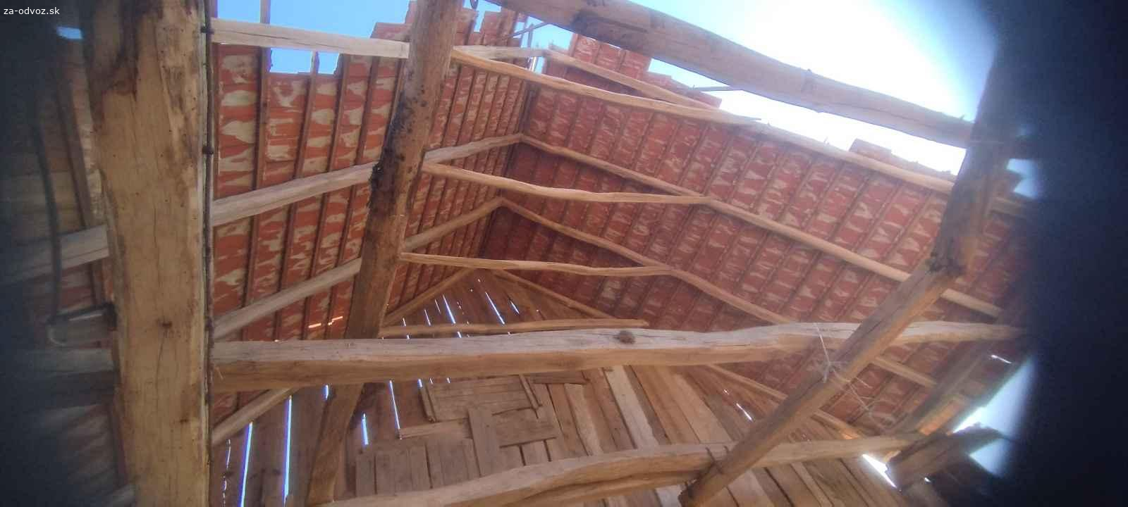 Darujem krov za rozobratie