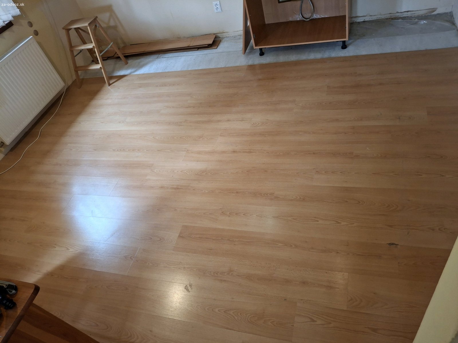 Darujem lamintovu plavajucu podlahu. Darujem za odvoz cca 12m2plavajucej podlahy.