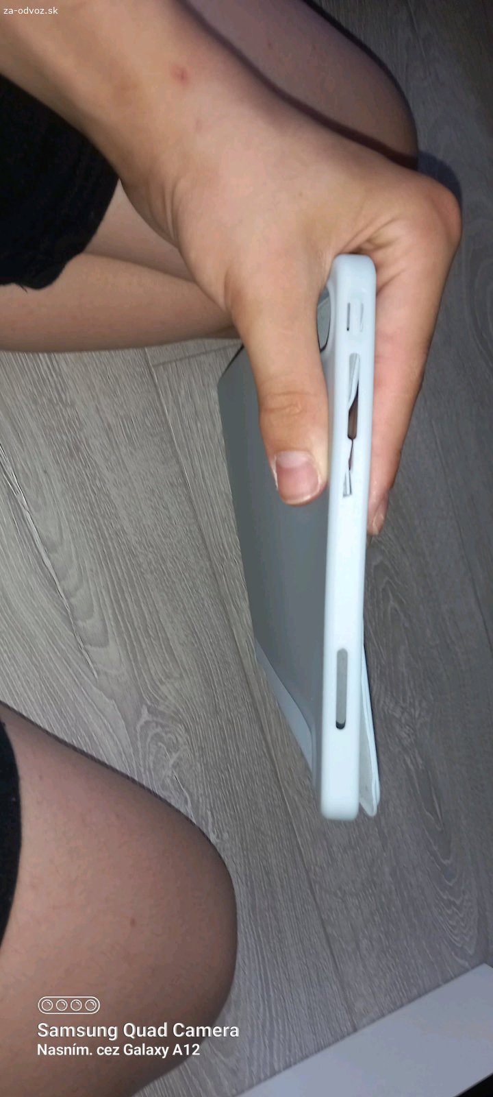 Darujem obal na Tablet. viď foto
