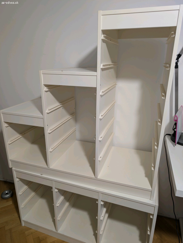 Darujem prazde skrinky IKEA TROFAST