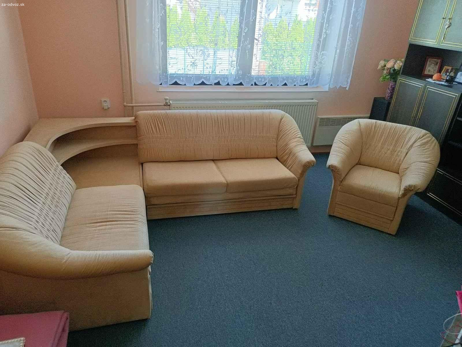Darujem rozkladaciu sedaciu súpravu. Darujem za odvoz rozkladaciu sedaciu súpravu. Rozkladacia súprava má aj úložný priestor. K súprave je aj fotelka. Po súpravu si treba prísť.