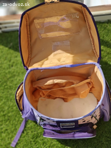 Darujem školskú tašku