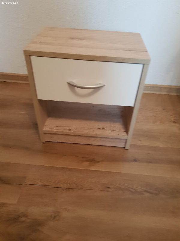 Darujem skrinku