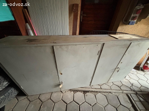 Darujem skriňu 200x95x32