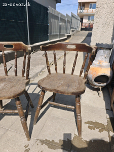 Darujem staršie stoličky