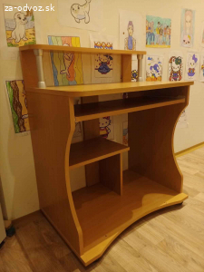 Darujem stolík pod počítač