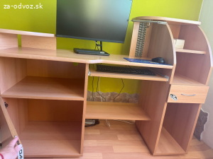 Darujem stolík
