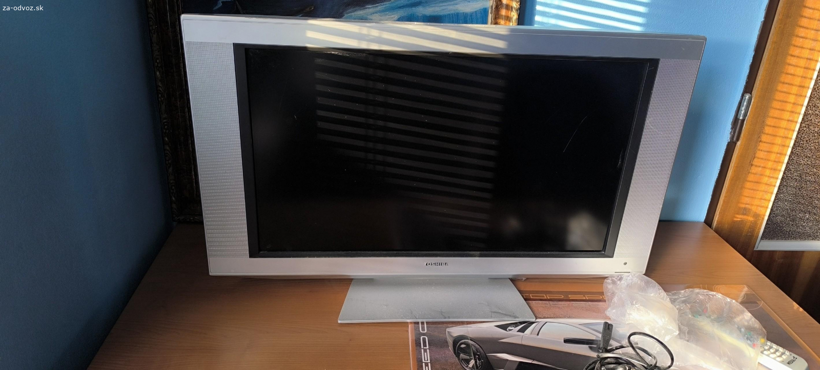 darujem televízor