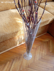 Darujem vázu s dekoráciou