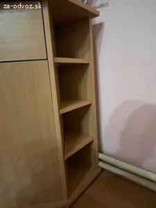 Darujem veľký rohový písací stôl