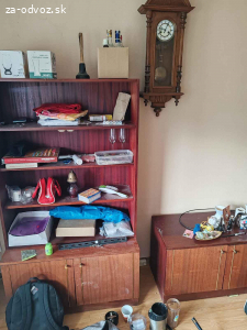 Darujem viac starsieho nabytku na foto