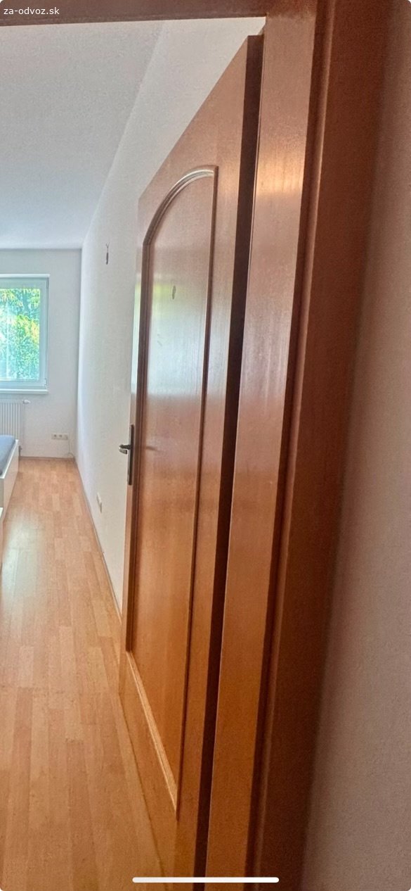 Darujem za odvoz BA. 4x interiérové dvere, vyzdvihnutie 10.-11.9