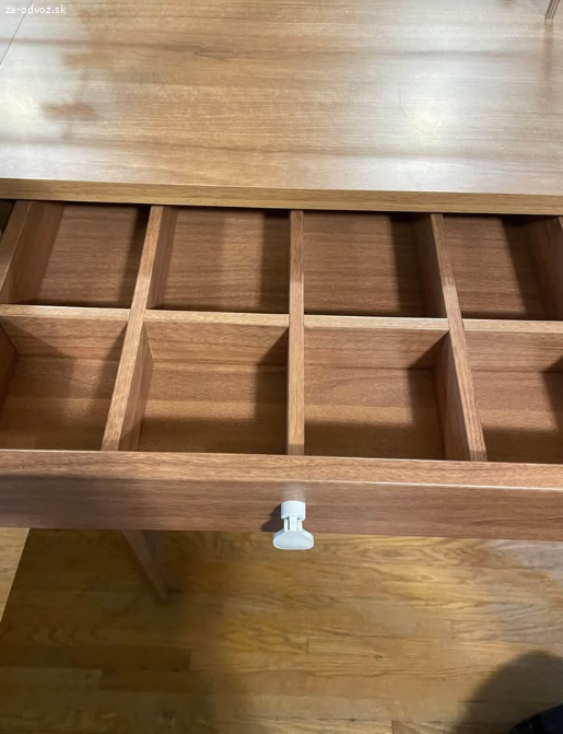 Darujem za odvoz IKEA VINSTRA zrkadlová vanity