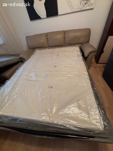 Darujem za odvoz koženú sedačku+taburet