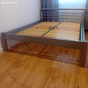 Darujem za odvoz postel 200x140