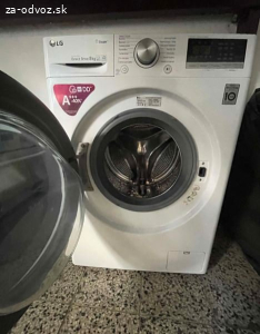 Darujem za odvoz pračku LG