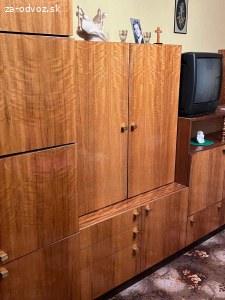 Darujem za odvoz skrine