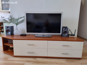 Darujem za odvoz TV stolík