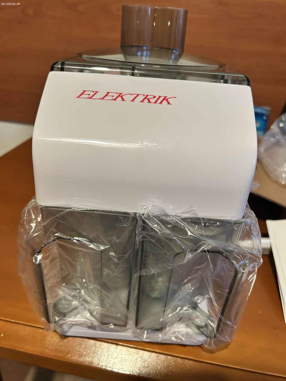 Darujem za odvoz Vintage odšťavovač. Darujem nikdy nepoužitý vintage odšťavovač zo slovenského obchodu ELEKTRIK.

- Rok výroby 1997 (darček k svadbe)
- V pôvodnej krabici so všetkým vrátane manuálu
- Nikdy nepoužitý
- Ideálne pre zberateľa alebo ako záloha do chalupy

Iba osobný odber v BB na adrese. Poprosím kontakt iba e-mail.