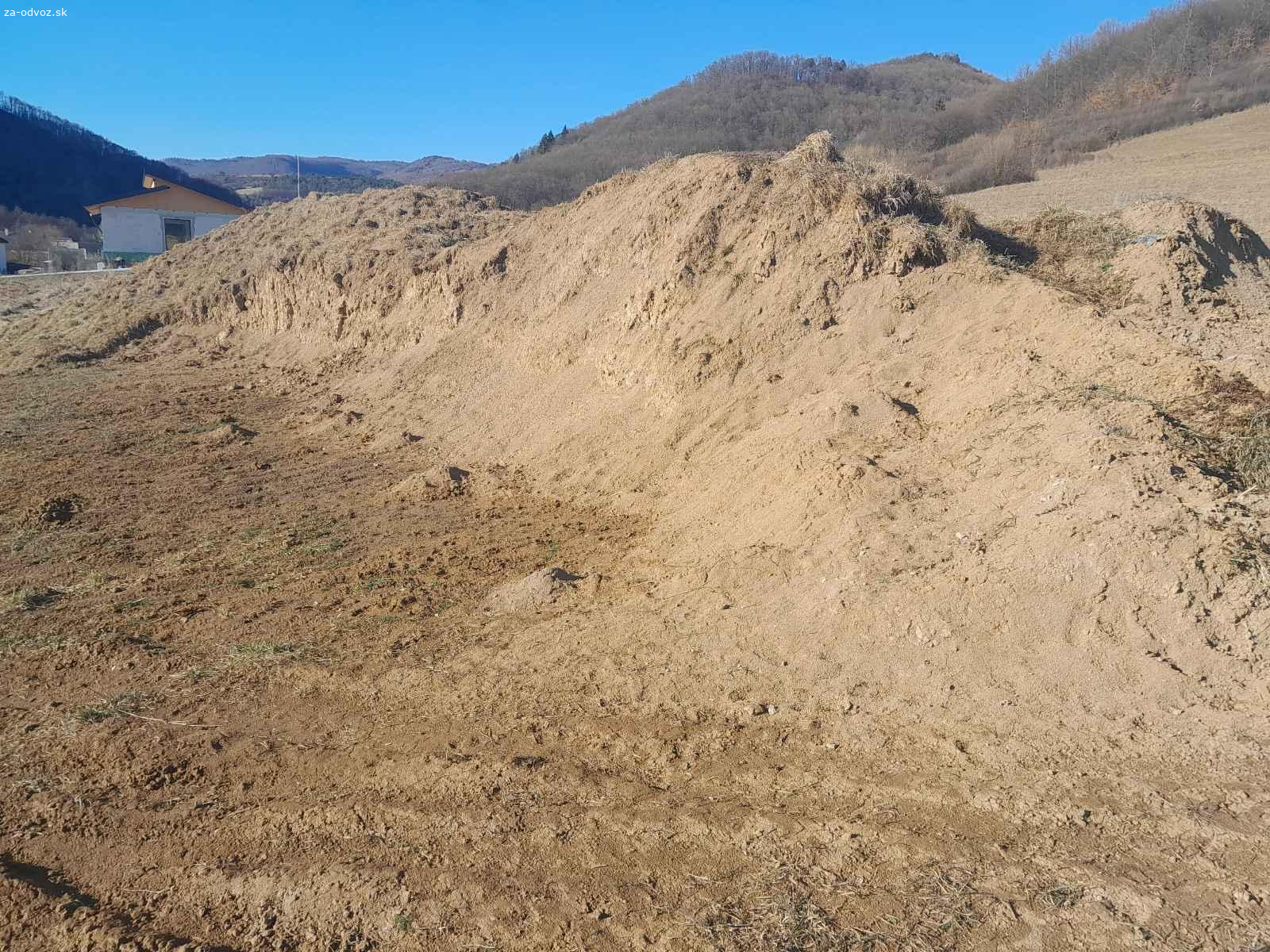 Darujem za odvoz zeminu