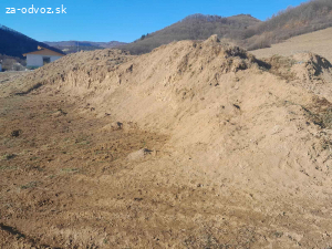 Darujem za odvoz zeminu