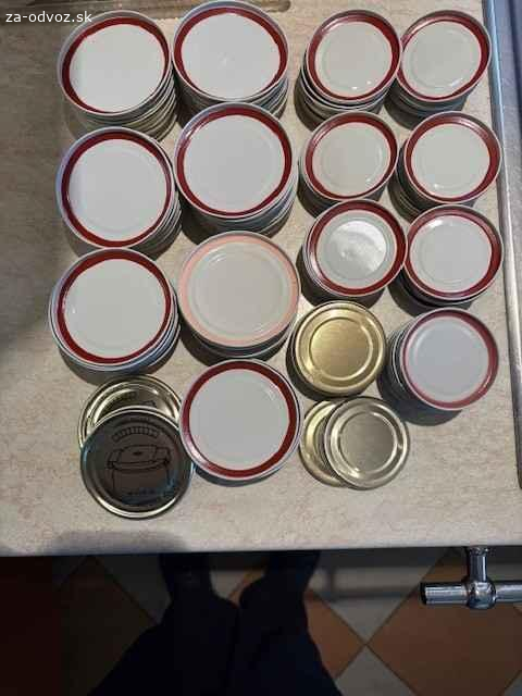 Darujem zaváracie poháre a viečka