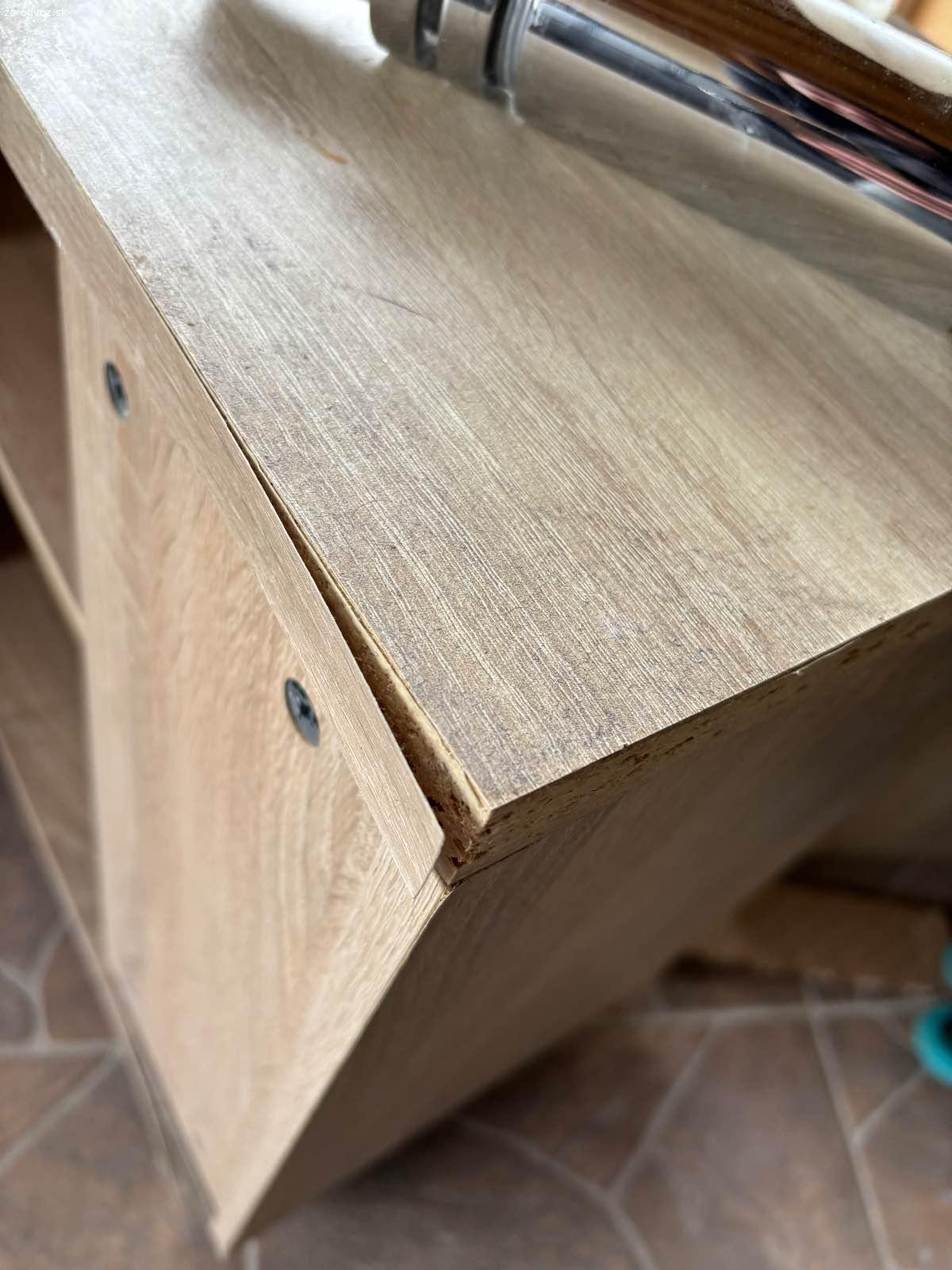 Darujem zostavu do kúpelne