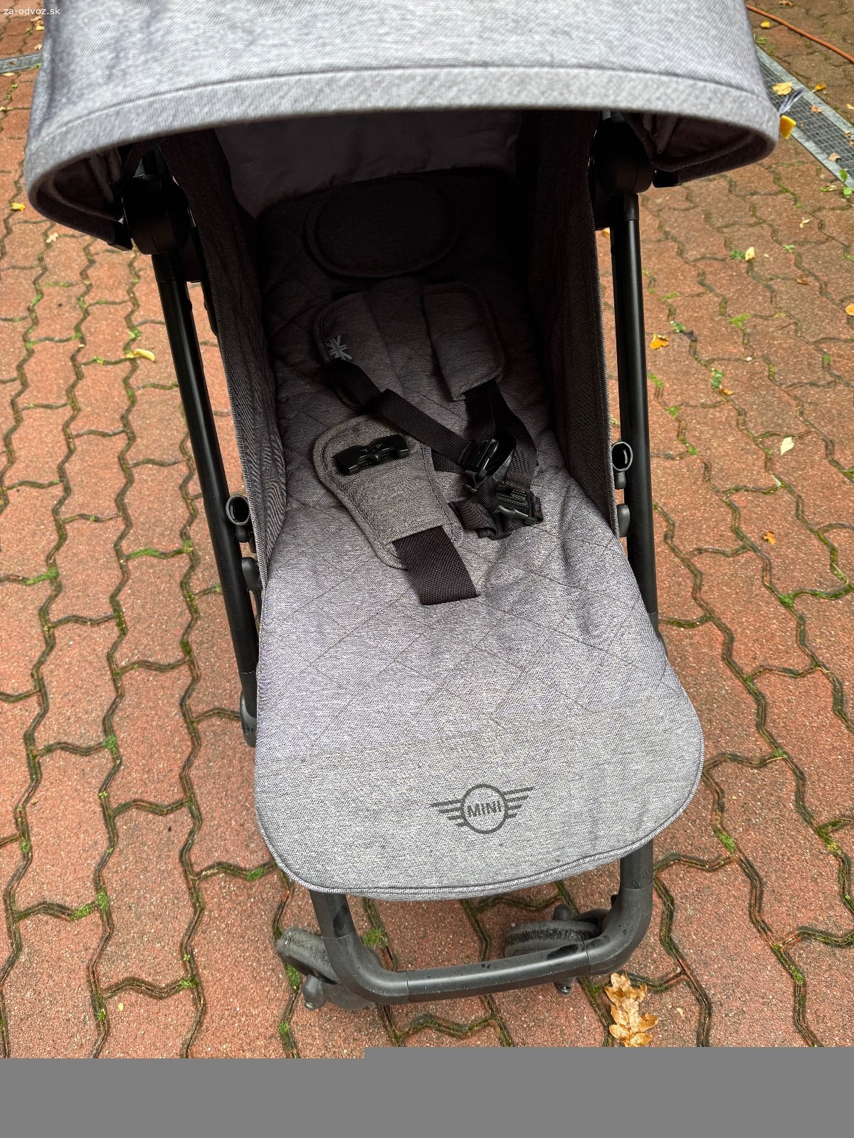detsky kocik bugina "mini by easywalker". Darujem kvalitnu, funkcnu mini buginu.
Iba osobny odber Bratislava Karlova ves.
Ak mas zaujem posli na seba cislo a kedy prides.
Rasto.