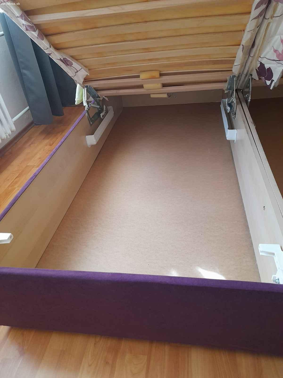 Dve postele - darujem za odvoz