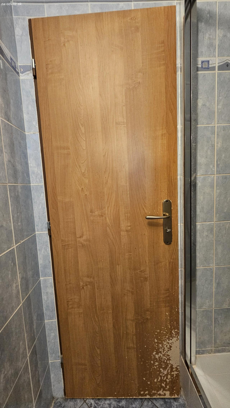 Dvere s kovaním 80P a 60Ľ