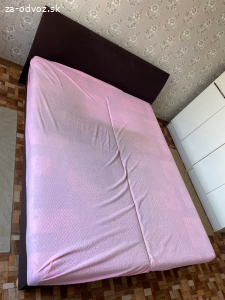 Hnedá manželská posteľ 160x200x40 s úložiskom
