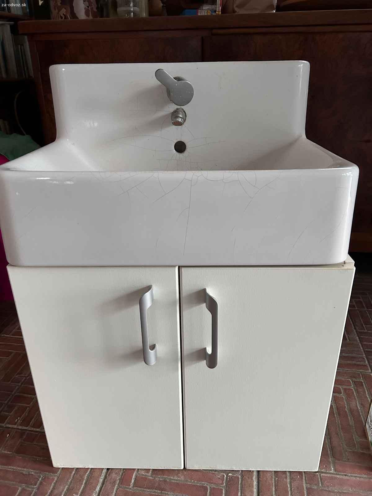 IKEA kupelnova zostava